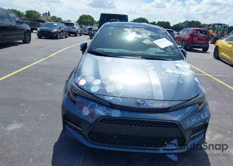 2022 Toyota Corolla Se z USA, uszkodzony, nr VIN 5YFS4MCE1NP107552